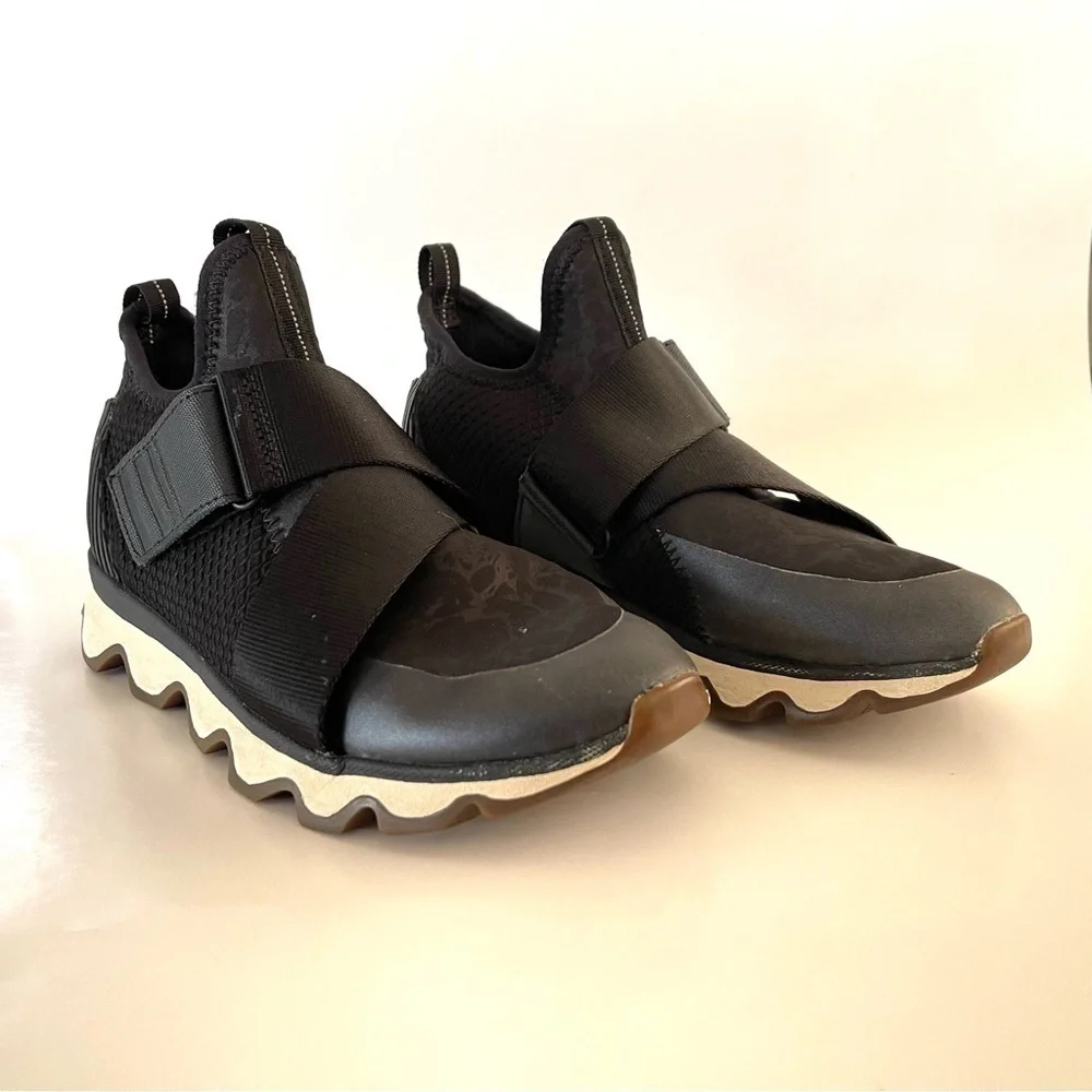 Sorel Shoes Kinetic Sneaker Trainer Casual Active Gorpcore Sporty Black 7